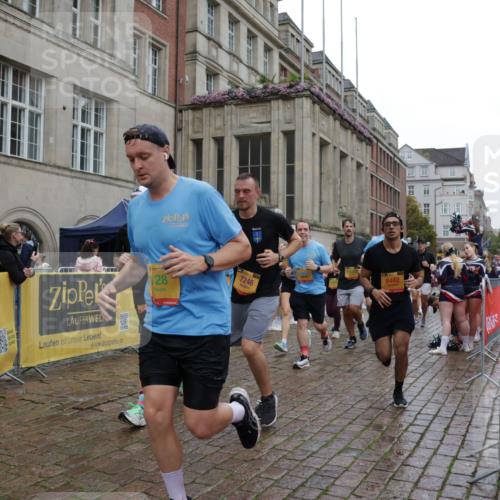 13.09.2026 - Kiel Lauf Yannick Fuchs http://msf.ph/oto/10491174 13.09.2026 11:53:47 Laufen 128, 7246, 6442 meine-sportfotos.de
