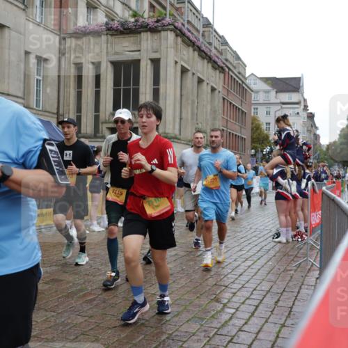 13.09.2026 - Kiel Lauf Yannick Fuchs http://msf.ph/oto/10491210 13.09.2026 11:54:11 Laufen 38, 2957, 73, 7115, 1729 meine-sportfotos.de