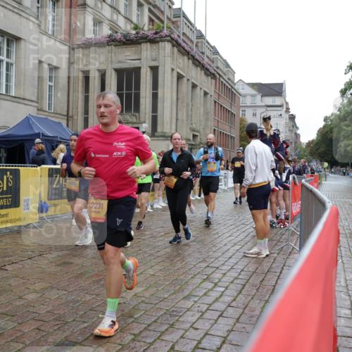 13.09.2026 - Kiel Lauf Yannick Fuchs http://msf.ph/oto/10491238 13.09.2026 11:54:30 Laufen 12231 meine-sportfotos.de