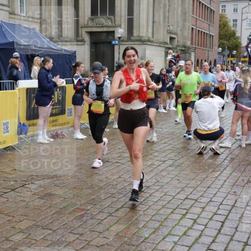 13.09.2026 - Kiel Lauf Yannick Fuchs http://msf.ph/oto/10491400 13.09.2026 11:56:12 Laufen 12477, 5031 meine-sportfotos.de