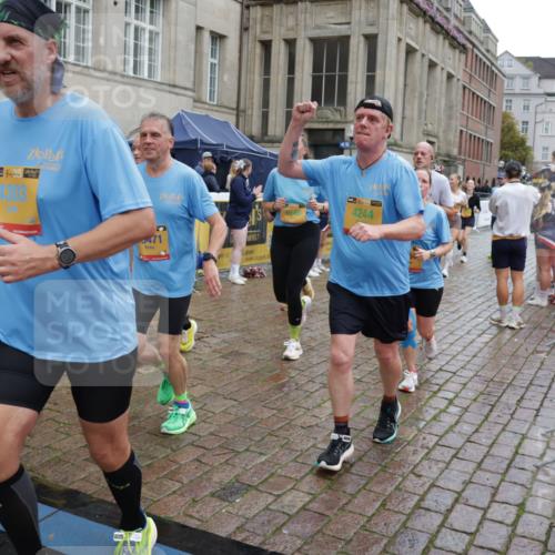 13.09.2026 - Kiel Lauf Yannick Fuchs http://msf.ph/oto/10491449 13.09.2026 11:56:32 Laufen 4303, 0471, 39, 4244 meine-sportfotos.de