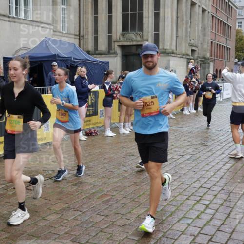 13.09.2026 - Kiel Lauf Yannick Fuchs http://msf.ph/oto/10491462 13.09.2026 11:56:37 Laufen 12709, 1502, 38, 825 meine-sportfotos.de