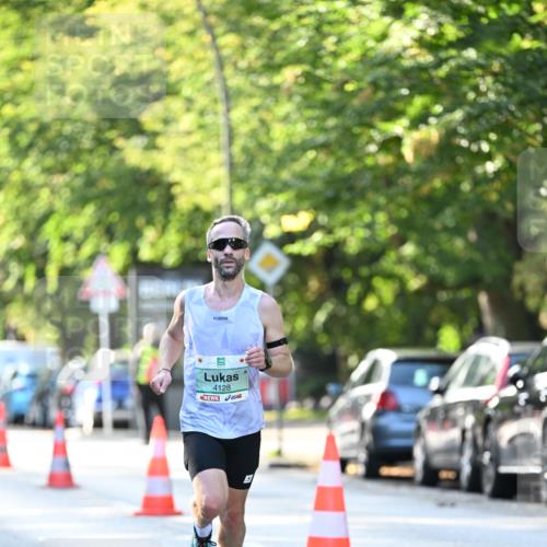 20.09.2026 - PSD Bank Halbmarathon Dr. Thomas Lammeyer http://msf.ph/oto/10491613 20.09.2026 10:28:52 Laufen 4128 meine-sportfotos.de