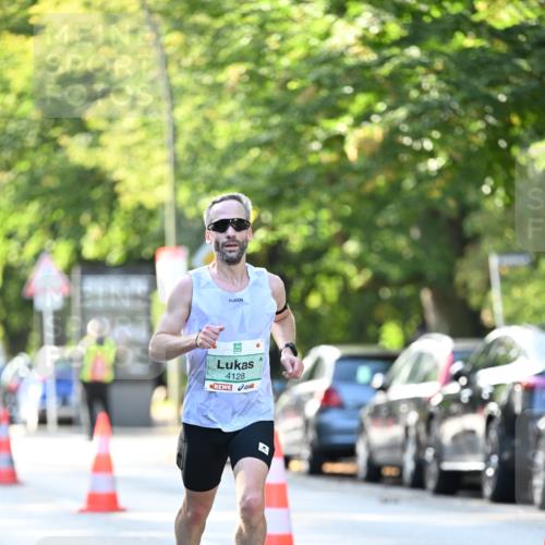 20.09.2026 - PSD Bank Halbmarathon Dr. Thomas Lammeyer http://msf.ph/oto/10491616 20.09.2026 10:28:52 Laufen 4128 meine-sportfotos.de