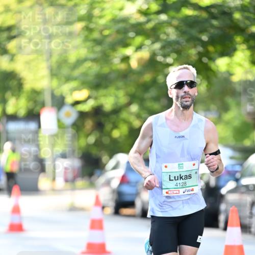 20.09.2026 - PSD Bank Halbmarathon Dr. Thomas Lammeyer http://msf.ph/oto/10491623 20.09.2026 10:28:53 Laufen 4128 meine-sportfotos.de