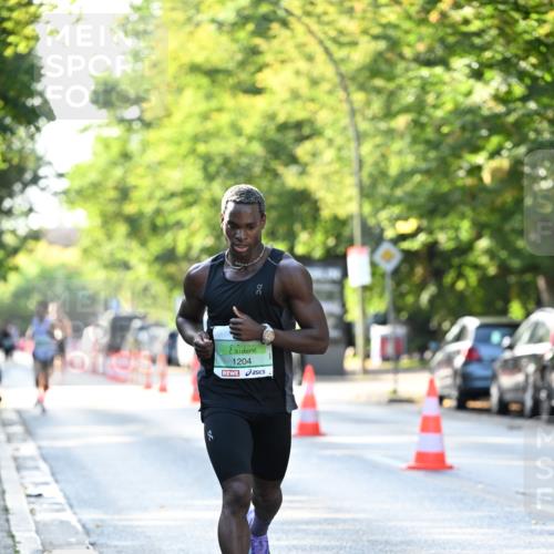 20.09.2026 - PSD Bank Halbmarathon Dr. Thomas Lammeyer http://msf.ph/oto/10491654 20.09.2026 10:29:08 Laufen 1204 meine-sportfotos.de