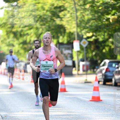20.09.2026 - PSD Bank Halbmarathon Dr. Thomas Lammeyer http://msf.ph/oto/10491677 20.09.2026 10:29:18 Laufen 4554 meine-sportfotos.de