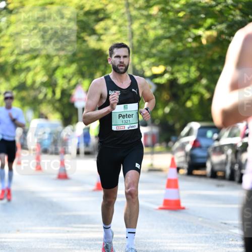 20.09.2026 - PSD Bank Halbmarathon Dr. Thomas Lammeyer http://msf.ph/oto/10491689 20.09.2026 10:29:20 Laufen 1321 meine-sportfotos.de