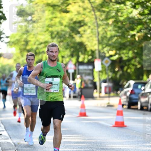 20.09.2026 - PSD Bank Halbmarathon Dr. Thomas Lammeyer http://msf.ph/oto/10491834 20.09.2026 10:30:15 Laufen 541, 4108 meine-sportfotos.de