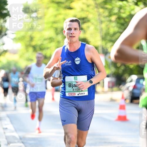 20.09.2026 - PSD Bank Halbmarathon Dr. Thomas Lammeyer http://msf.ph/oto/10491847 20.09.2026 10:30:17 Laufen 4108 meine-sportfotos.de