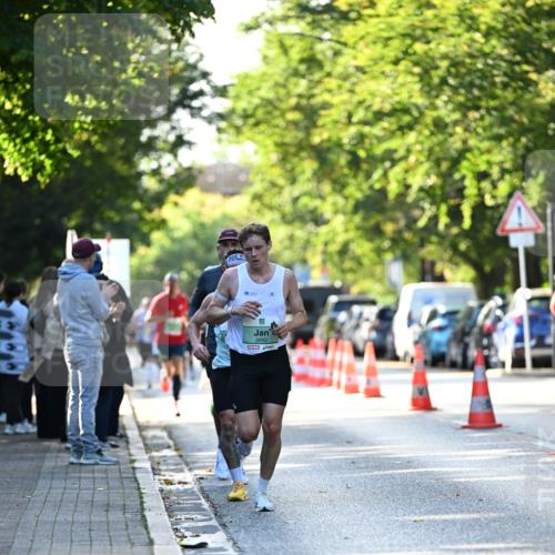 20.09.2026 - PSD Bank Halbmarathon Dr. Thomas Lammeyer http://msf.ph/oto/10492102 20.09.2026 10:31:34 Laufen 3992 meine-sportfotos.de