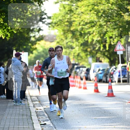 20.09.2026 - PSD Bank Halbmarathon Dr. Thomas Lammeyer http://msf.ph/oto/10492105 20.09.2026 10:31:34 Laufen 3992 meine-sportfotos.de