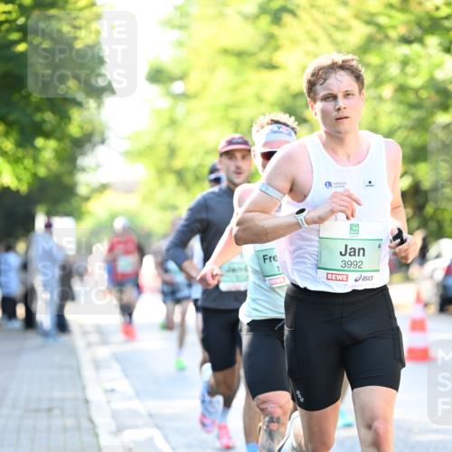 20.09.2026 - PSD Bank Halbmarathon Dr. Thomas Lammeyer http://msf.ph/oto/10492135 20.09.2026 10:31:39 Laufen 3992 meine-sportfotos.de