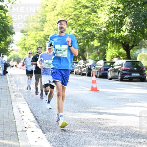 20.09.2026 - PSD Bank Halbmarathon Dr. Thomas Lammeyer http://msf.ph/oto/10492193 20.09.2026 10:31:51 Laufen 2365, 2333 meine-sportfotos.de