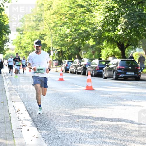 20.09.2026 - PSD Bank Halbmarathon Dr. Thomas Lammeyer http://msf.ph/oto/10492424 20.09.2026 10:32:49 Laufen 2323 meine-sportfotos.de