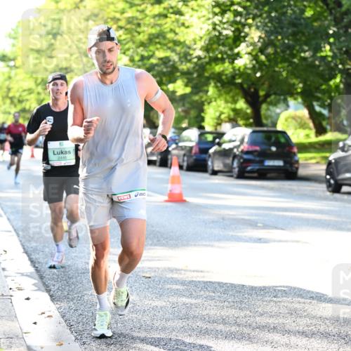 20.09.2026 - PSD Bank Halbmarathon Dr. Thomas Lammeyer http://msf.ph/oto/10492599 20.09.2026 10:33:27 Laufen 2446 meine-sportfotos.de