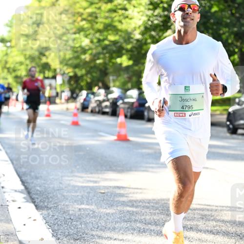 20.09.2026 - PSD Bank Halbmarathon Dr. Thomas Lammeyer http://msf.ph/oto/10492614 20.09.2026 10:33:29 Laufen 4795 meine-sportfotos.de