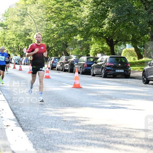 20.09.2026 - PSD Bank Halbmarathon Dr. Thomas Lammeyer http://msf.ph/oto/10492619 20.09.2026 10:33:30 Laufen 4683 meine-sportfotos.de