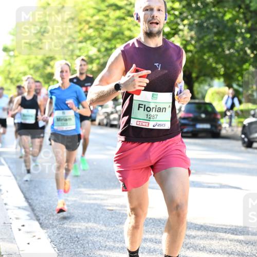 20.09.2026 - PSD Bank Halbmarathon Dr. Thomas Lammeyer http://msf.ph/oto/10492642 20.09.2026 10:33:36 Laufen 1287 meine-sportfotos.de