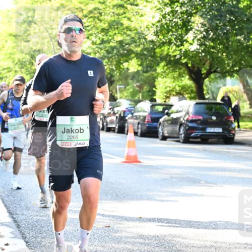 20.09.2026 - PSD Bank Halbmarathon Dr. Thomas Lammeyer http://msf.ph/oto/10493106 20.09.2026 10:35:00 Laufen 2109, 2265 meine-sportfotos.de