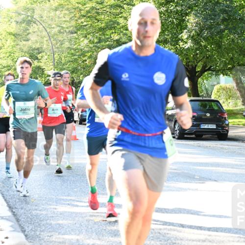 20.09.2026 - PSD Bank Halbmarathon Dr. Thomas Lammeyer http://msf.ph/oto/10493130 20.09.2026 10:35:03 Laufen 4614, 4683 meine-sportfotos.de