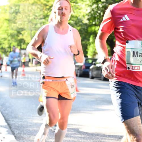 20.09.2026 - PSD Bank Halbmarathon Dr. Thomas Lammeyer http://msf.ph/oto/10493221 20.09.2026 10:35:17 Laufen 1737 meine-sportfotos.de