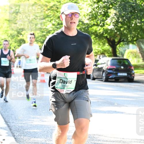 20.09.2026 - PSD Bank Halbmarathon Dr. Thomas Lammeyer http://msf.ph/oto/10493367 20.09.2026 10:35:40 Laufen 1219 meine-sportfotos.de