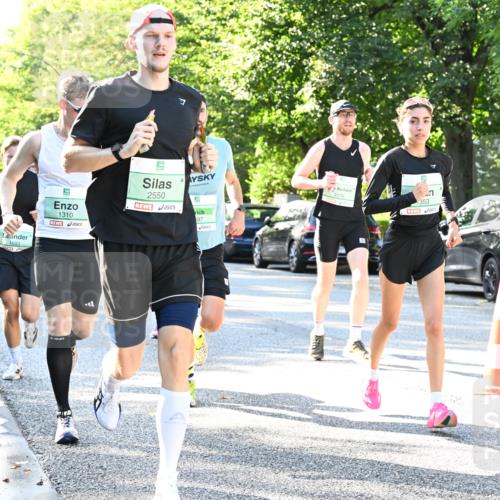 20.09.2026 - PSD Bank Halbmarathon Dr. Thomas Lammeyer http://msf.ph/oto/10493779 20.09.2026 10:36:54 Laufen 1693, 1310, 2550, 97, 3176, 353 meine-sportfotos.de