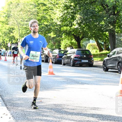 20.09.2026 - PSD Bank Halbmarathon Dr. Thomas Lammeyer http://msf.ph/oto/10493864 20.09.2026 10:37:08 Laufen 9, 3999, 4683 meine-sportfotos.de