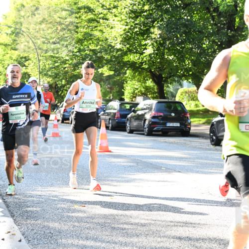 20.09.2026 - PSD Bank Halbmarathon Dr. Thomas Lammeyer http://msf.ph/oto/10493930 20.09.2026 10:37:19 Laufen 1258, 4, 3299, 3464 meine-sportfotos.de