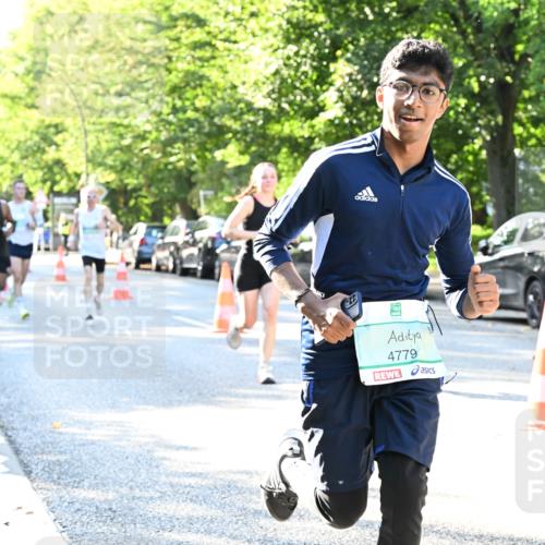 20.09.2026 - PSD Bank Halbmarathon Dr. Thomas Lammeyer http://msf.ph/oto/10494014 20.09.2026 10:37:33 Laufen 4779 meine-sportfotos.de