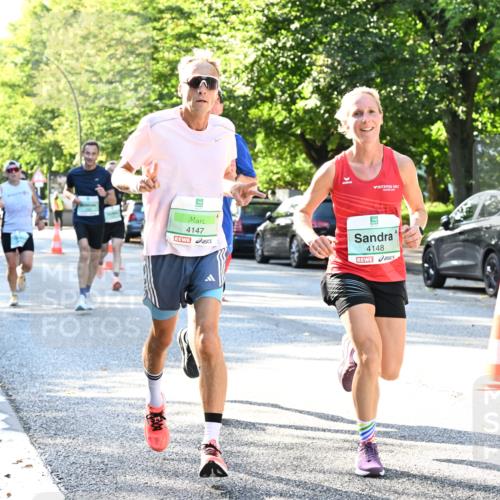 20.09.2026 - PSD Bank Halbmarathon Dr. Thomas Lammeyer http://msf.ph/oto/10494174 20.09.2026 10:38:11 Laufen 4147, 4148 meine-sportfotos.de