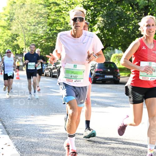 20.09.2026 - PSD Bank Halbmarathon Dr. Thomas Lammeyer http://msf.ph/oto/10494175 20.09.2026 10:38:11 Laufen 4147, 4148 meine-sportfotos.de