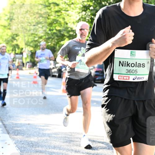 20.09.2026 - PSD Bank Halbmarathon Dr. Thomas Lammeyer http://msf.ph/oto/10494206 20.09.2026 10:38:16 Laufen 1050, 3605 meine-sportfotos.de