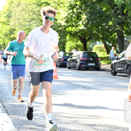 20.09.2026 - PSD Bank Halbmarathon Dr. Thomas Lammeyer http://msf.ph/oto/10494371 20.09.2026 10:38:48 Laufen 583, 1 meine-sportfotos.de