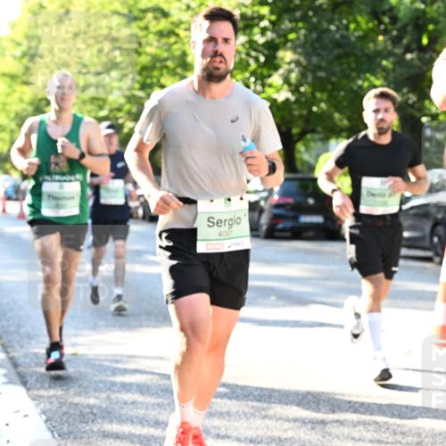 20.09.2026 - PSD Bank Halbmarathon Dr. Thomas Lammeyer http://msf.ph/oto/10494506 20.09.2026 10:39:12 Laufen 4091 meine-sportfotos.de