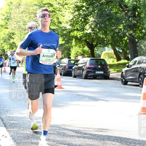 20.09.2026 - PSD Bank Halbmarathon Dr. Thomas Lammeyer http://msf.ph/oto/10494525 20.09.2026 10:39:19 Laufen 4198 meine-sportfotos.de