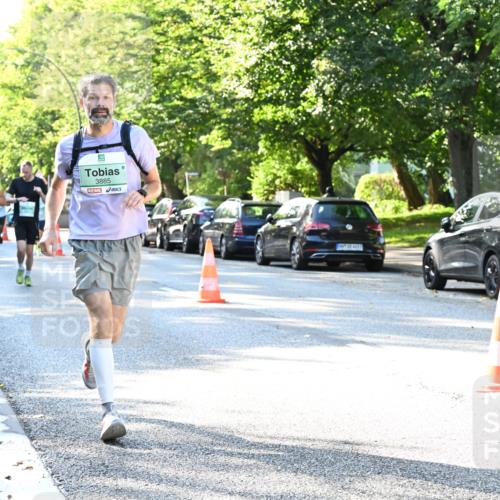 20.09.2026 - PSD Bank Halbmarathon Dr. Thomas Lammeyer http://msf.ph/oto/10494854 20.09.2026 10:40:22 Laufen 3885, 0 meine-sportfotos.de