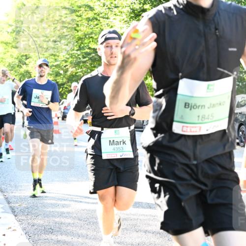 20.09.2026 - PSD Bank Halbmarathon Dr. Thomas Lammeyer http://msf.ph/oto/10494885 20.09.2026 10:40:27 Laufen 376, 4353, 1845 meine-sportfotos.de