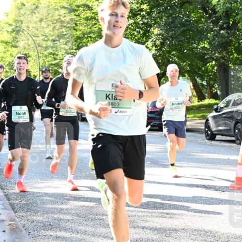 20.09.2026 - PSD Bank Halbmarathon Dr. Thomas Lammeyer http://msf.ph/oto/10494902 20.09.2026 10:40:30 Laufen 4607, 4608, 1803, 4555, 0 meine-sportfotos.de