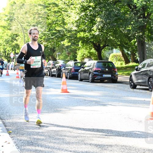 20.09.2026 - PSD Bank Halbmarathon Dr. Thomas Lammeyer http://msf.ph/oto/10494990 20.09.2026 10:40:46 Laufen 2946, 4683 meine-sportfotos.de