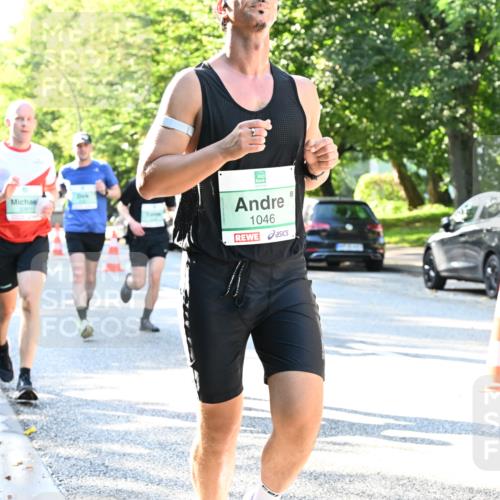 20.09.2026 - PSD Bank Halbmarathon Dr. Thomas Lammeyer http://msf.ph/oto/10495031 20.09.2026 10:40:55 Laufen 1046 meine-sportfotos.de