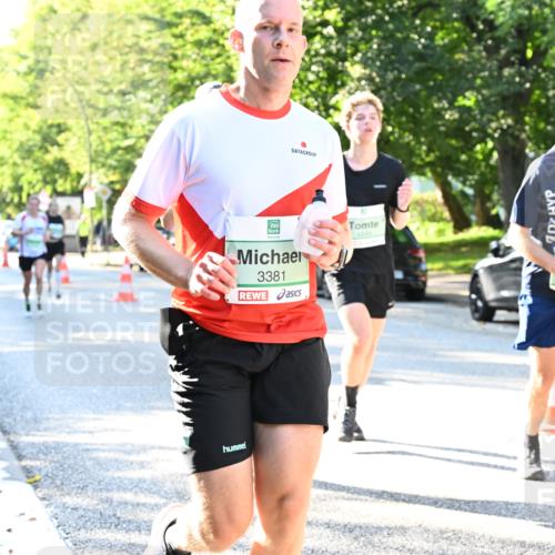 20.09.2026 - PSD Bank Halbmarathon Dr. Thomas Lammeyer http://msf.ph/oto/10495041 20.09.2026 10:40:57 Laufen 3381 meine-sportfotos.de
