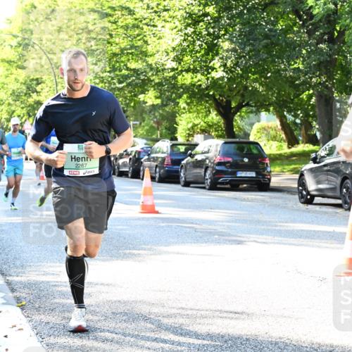 20.09.2026 - PSD Bank Halbmarathon Dr. Thomas Lammeyer http://msf.ph/oto/10495200 20.09.2026 10:41:23 Laufen 2267 meine-sportfotos.de