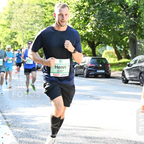 20.09.2026 - PSD Bank Halbmarathon Dr. Thomas Lammeyer http://msf.ph/oto/10495204 20.09.2026 10:41:24 Laufen 2267 meine-sportfotos.de