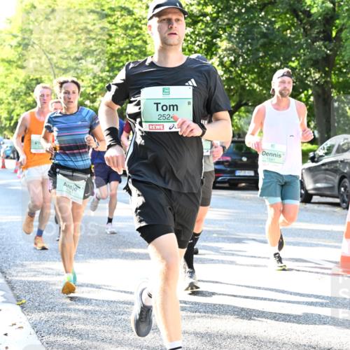 20.09.2026 - PSD Bank Halbmarathon Dr. Thomas Lammeyer http://msf.ph/oto/10495275 20.09.2026 10:41:35 Laufen 2524, 1541 meine-sportfotos.de