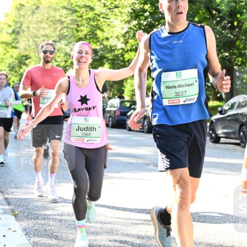 20.09.2026 - PSD Bank Halbmarathon Dr. Thomas Lammeyer http://msf.ph/oto/10495483 20.09.2026 10:42:09 Laufen 3227, 1088 meine-sportfotos.de