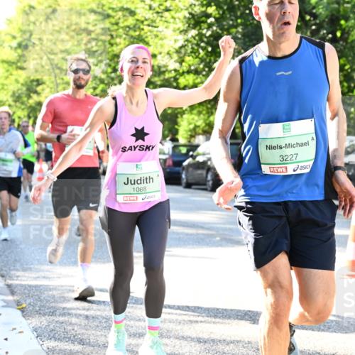 20.09.2026 - PSD Bank Halbmarathon Dr. Thomas Lammeyer http://msf.ph/oto/10495484 20.09.2026 10:42:09 Laufen 1088, 3227 meine-sportfotos.de