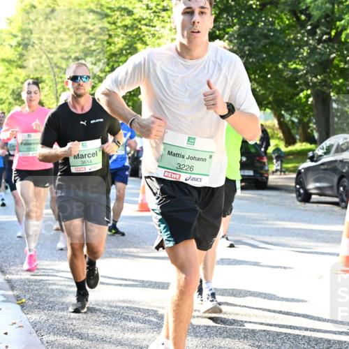 20.09.2026 - PSD Bank Halbmarathon Dr. Thomas Lammeyer http://msf.ph/oto/10495515 20.09.2026 10:42:14 Laufen 1559, 3614, 3226 meine-sportfotos.de