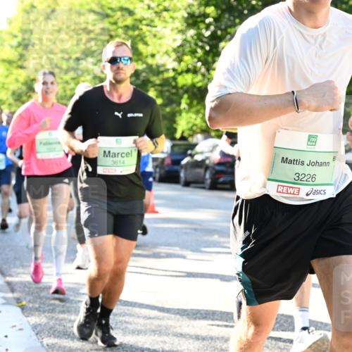 20.09.2026 - PSD Bank Halbmarathon Dr. Thomas Lammeyer http://msf.ph/oto/10495517 20.09.2026 10:42:14 Laufen 3614, 3226 meine-sportfotos.de